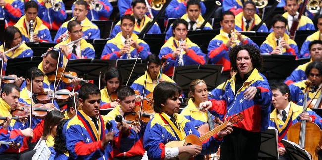 El sistema - Orquesta sinfonica de La Juventud Zuliana "Rafael Urdaneta" 