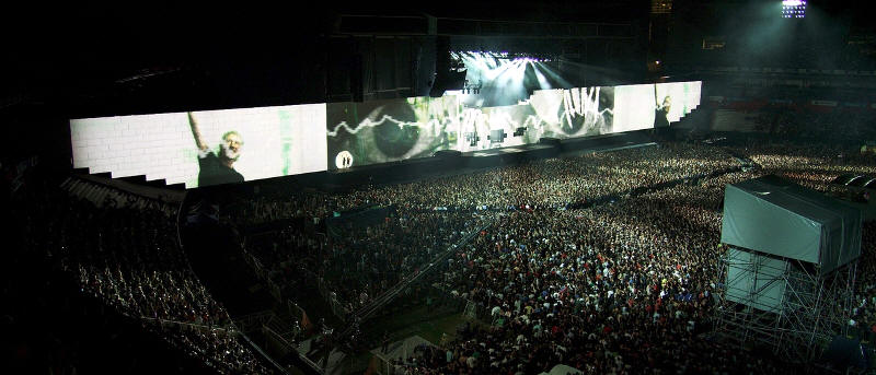Roger Waters | THE WALL