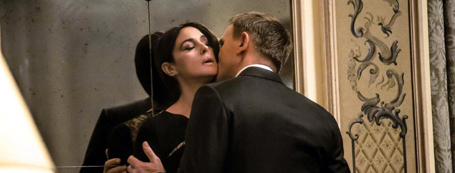 Spectre - Daniel Crai e Monica Bellucci